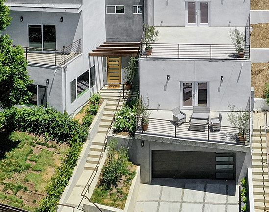 2nd image of 1106 N Gage Ave