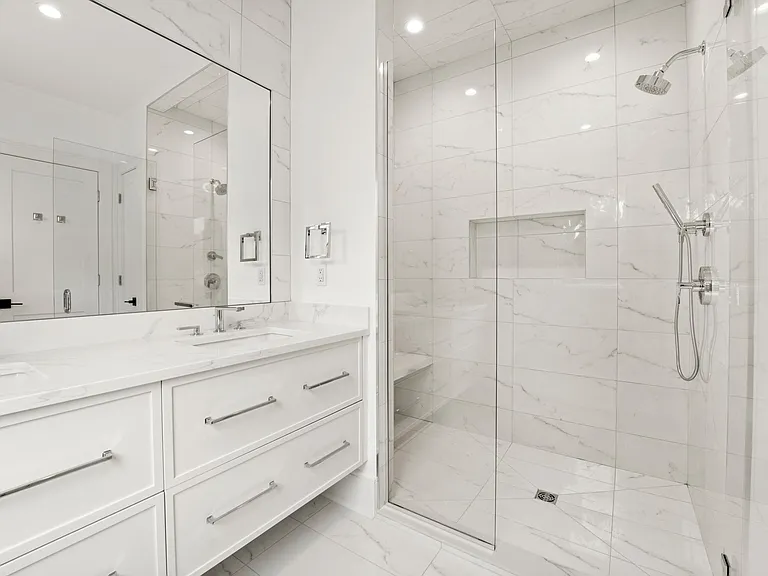 PRIMARY SUITE Spa-Like Bath - WALK-IN SHOWER w/Kohler Fixtures