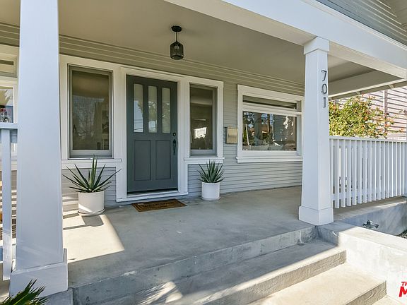 5th image of 701 Micheltorena St