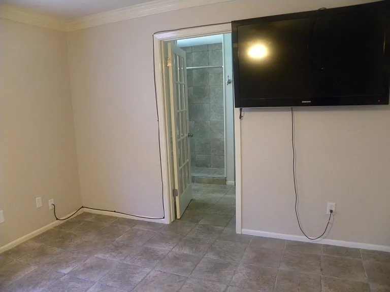 3234 Dunbarton Oak St — Photo 9