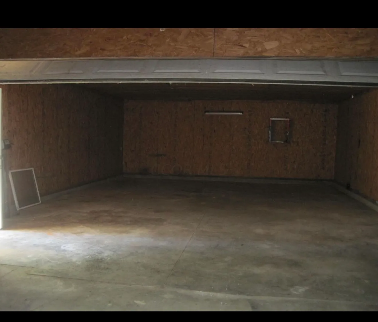 3 bed, 1100 sqft, $1,800 — Photo 2