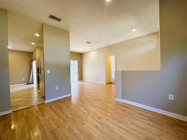 238 Dinner Lake Pl — Photo 4