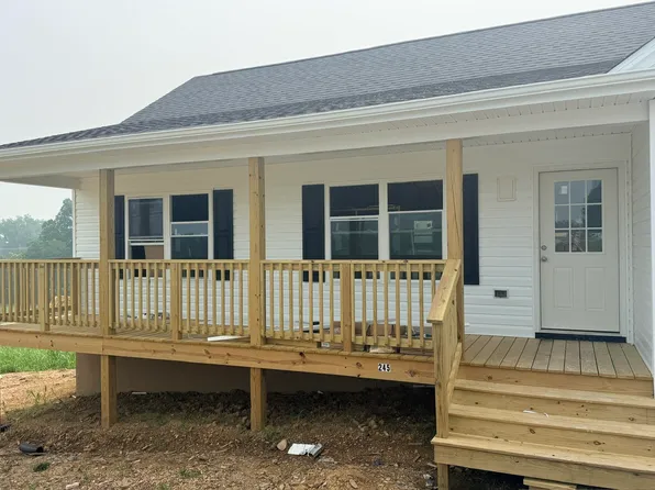 245 Holly Hl, Saint Broadway, VA 22815