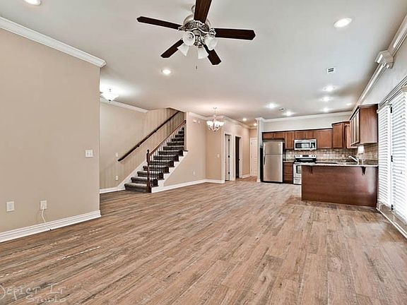 5th image of 101 Carrington Ave