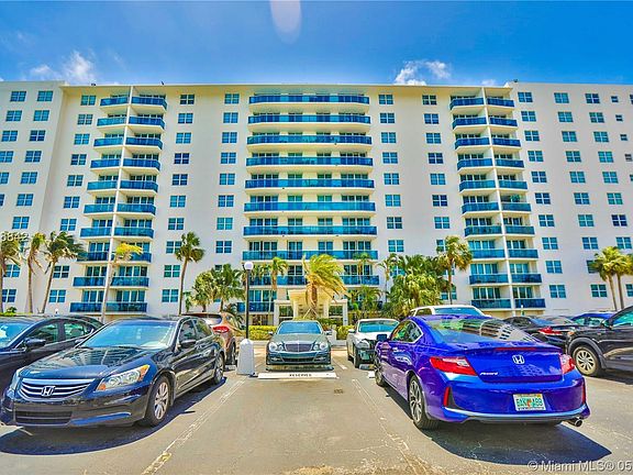 3rd image of 7501 E Treasure Dr APT 5T