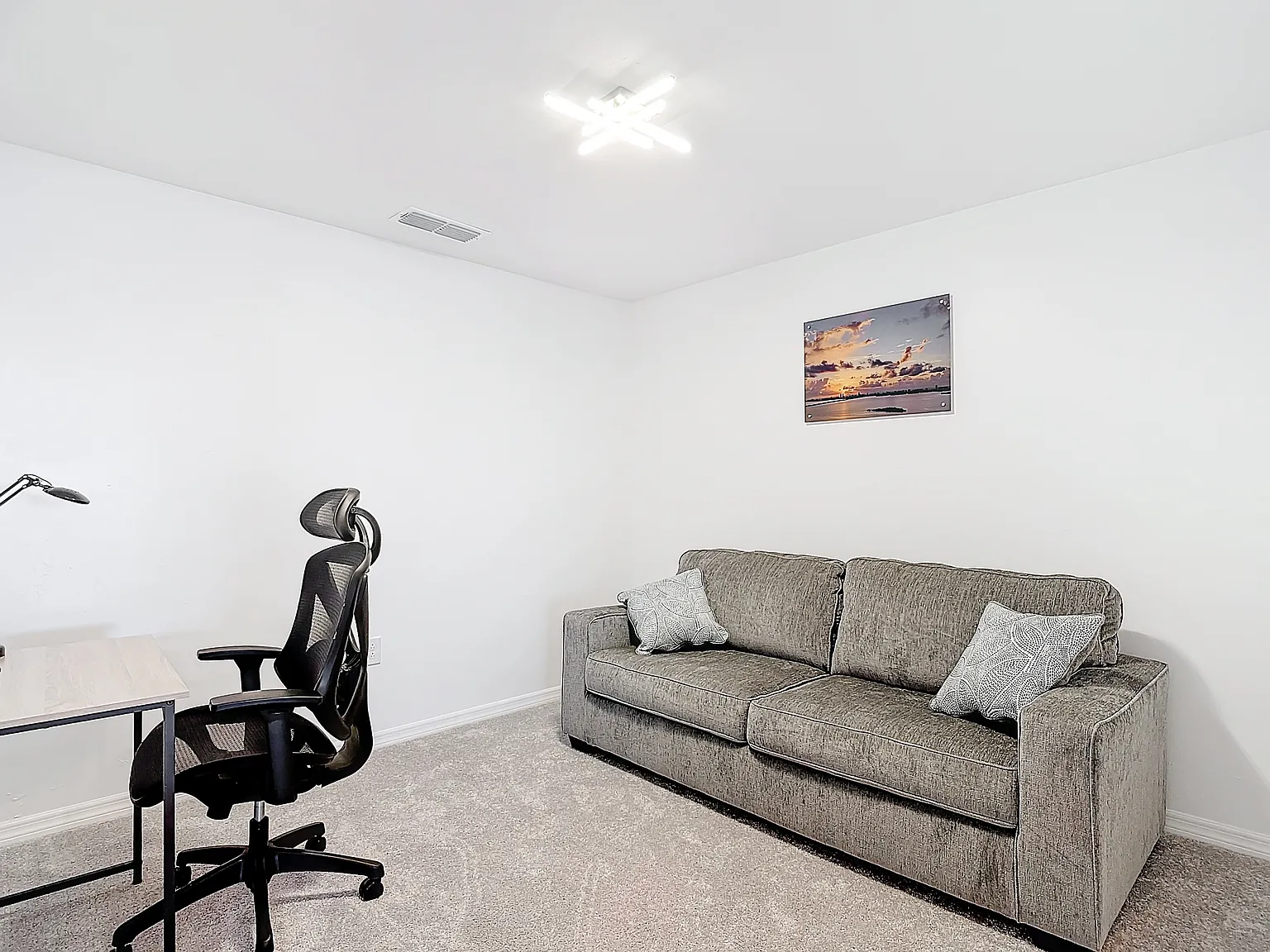 2 bed, 1366 sqft, $2,350 — Photo 4