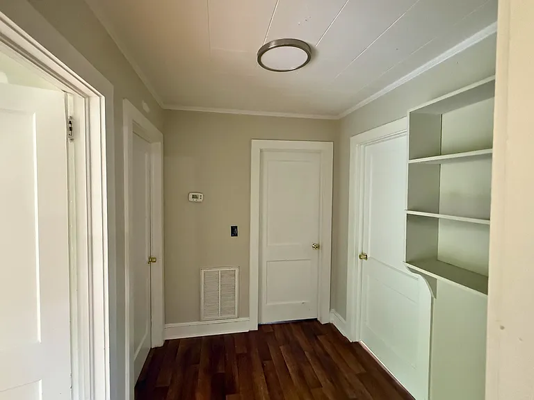 2311 Central Dr — Photo 5