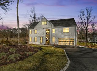 10 Range Rd, Norwalk, CT 06853