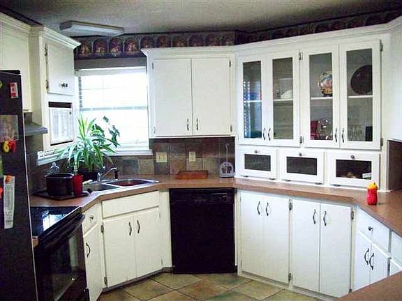 2nd image of 1807 Woodline Dr