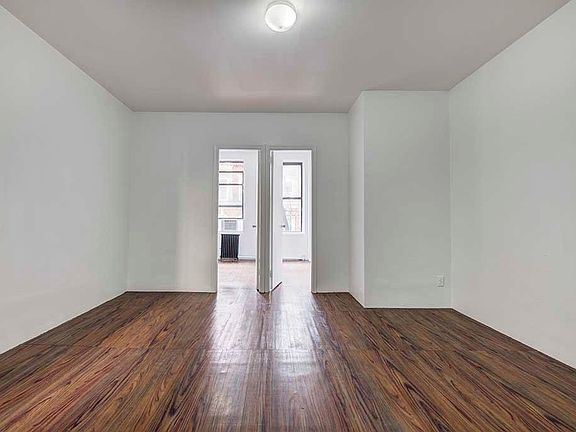 3rd image of 252 Broome St #U7