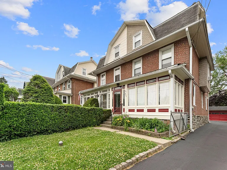 809 Ardmore Ave — Photo 31