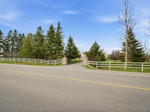 4th image of 14597 McLaughlin Rd