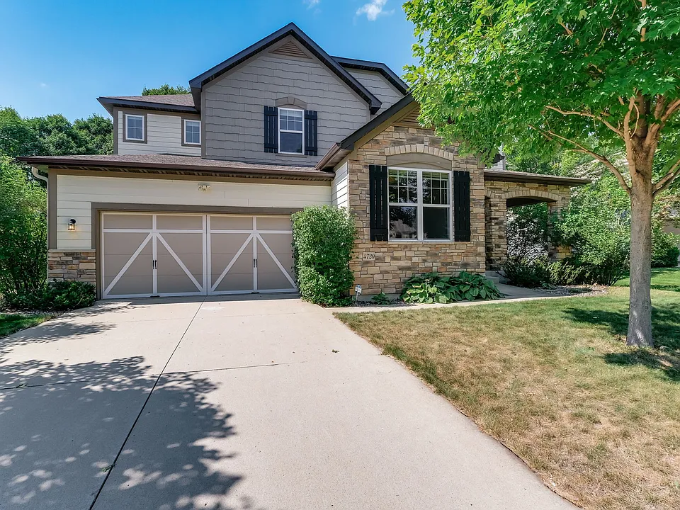 4720 Palmer Ct