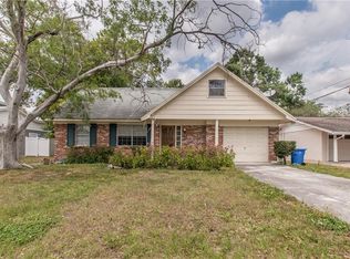 8703 Thornwood Ln, Tampa, FL 33615