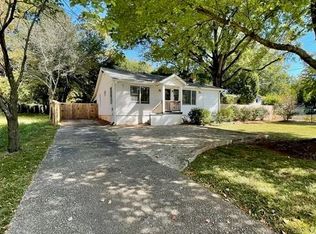 635 Valley Brook Rd, Scottdale, GA 30079