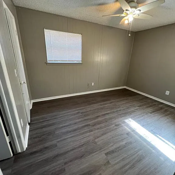 616 Juniper Ave — Photo 8