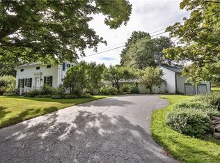 276 Taylor Rd, Honeoye Falls, NY 14472