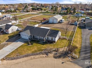 2717 Sparks Ave, Nampa, ID 83686
