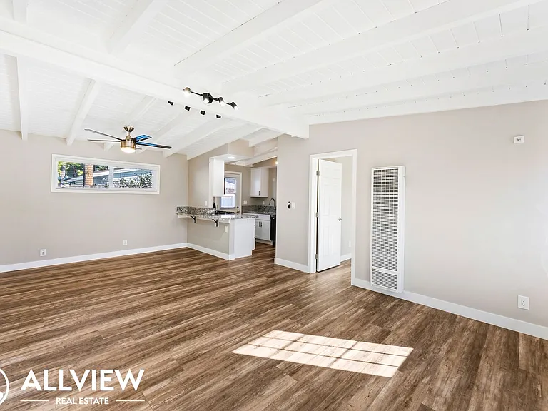 314 Ogle Street — Photo 1