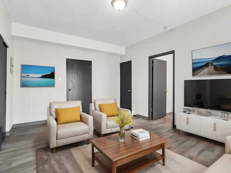 Forest Park Apartments — Photo 11