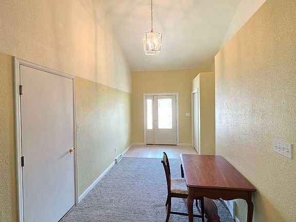 4th image of 1414 S 10th Ave