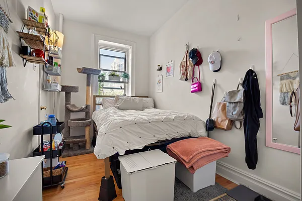 Rented by Cooper & Cooper Real Estate | media 6