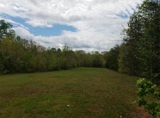 1174 Primrose Ln, Pendergrass, GA 30567