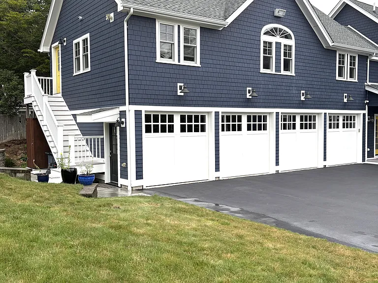 Bay View Dr — Photo 2