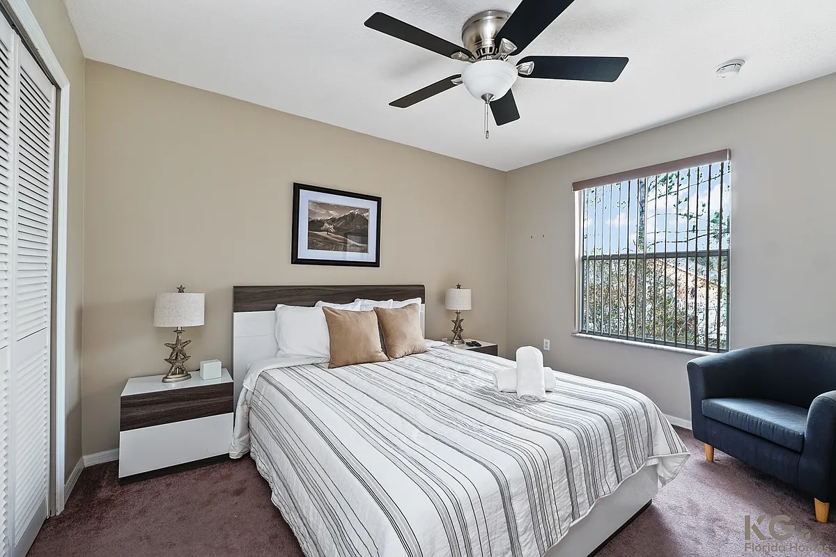 Building Photo - Rain Forest Pl
