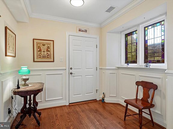 5th image of 200 Price Ave APT 2