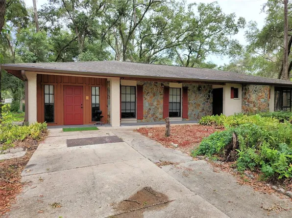 11318 Brightwood Dr, Seffner, FL 33584