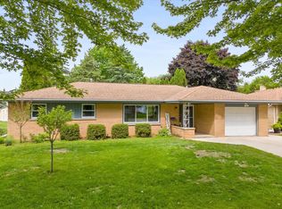 1027 N Stanford St, Port Washington, WI