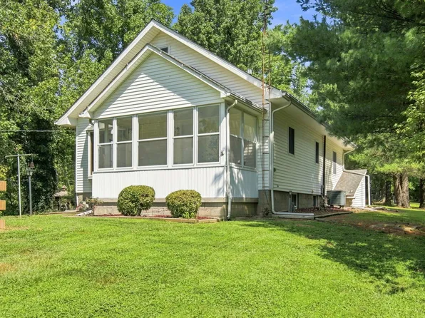 14264 Mustang Rd, Marion, IL 62959