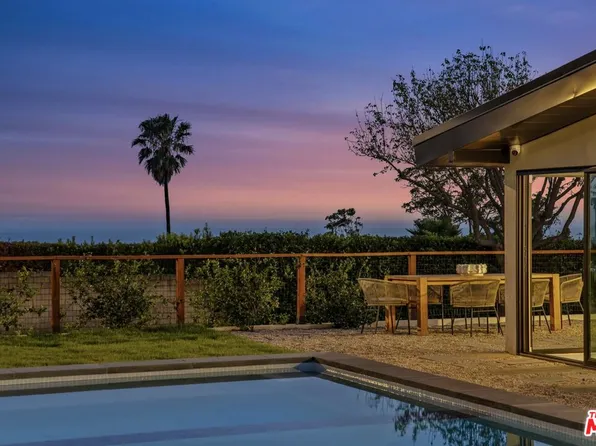 3748 Seahorn Dr, Malibu, CA 90265