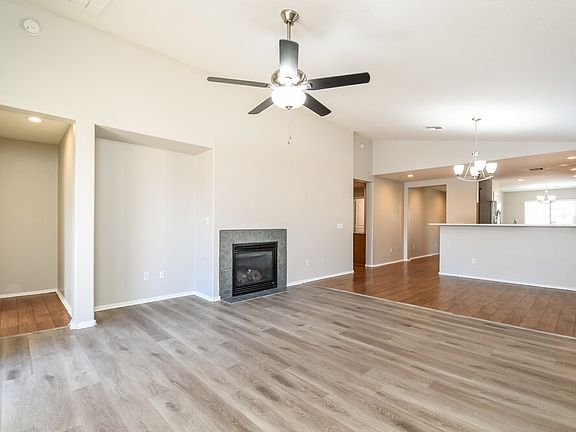 4th image of 1851 W Desert Canyon Dr