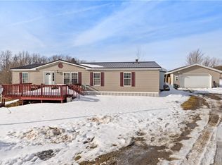 4395 Dolph Rd, Gainesville, NY 14066