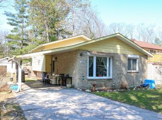152 Melrose Ave, Wasaga Beach, ON L9Z2T1