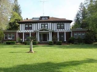 6231 Neill Rd, Grants Pass, OR 97527