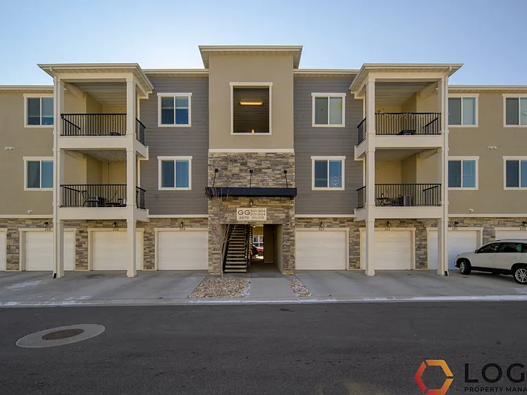 3679 W 1530 N #301 — Photo 1