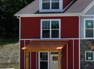 1728 SE Arbor Hills Dr, Cleveland, TN 37323