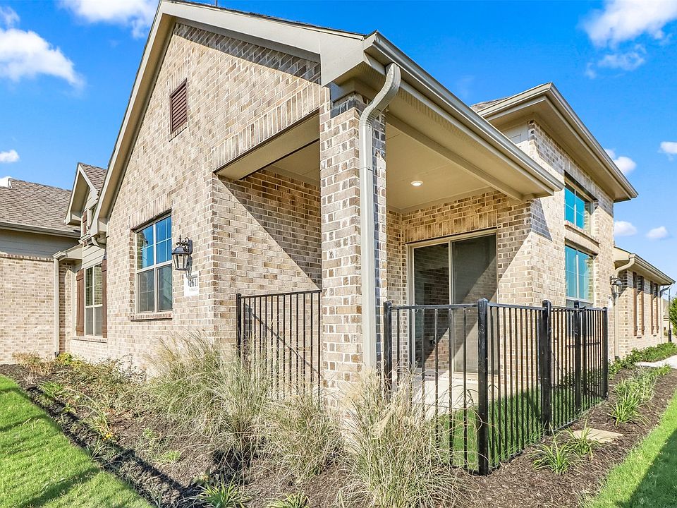 1st image of 2611 Saint Helena Ln
