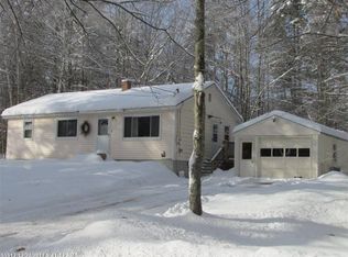 39 Songo School Rd, Naples, ME 04055