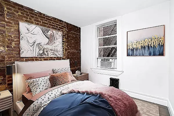 Rented by Compass | media 7