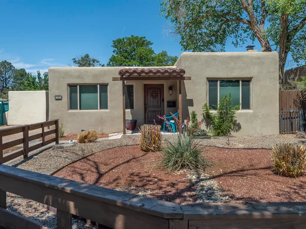 623 Lafayette Dr NE, Albuquerque, NM 87106