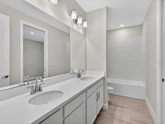 4th image of 3946 IMMACOLATA WAY