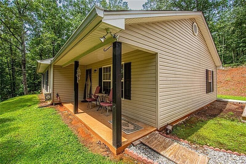 1st image of 37 Elliots Ln