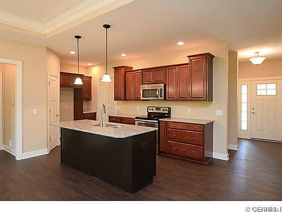2nd image of 5537 Vardon Dr