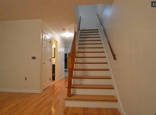 3 Beach Ave #2, Newport, RI 02840