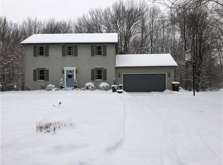 113 Lilac Rd, New Castle, PA 16105