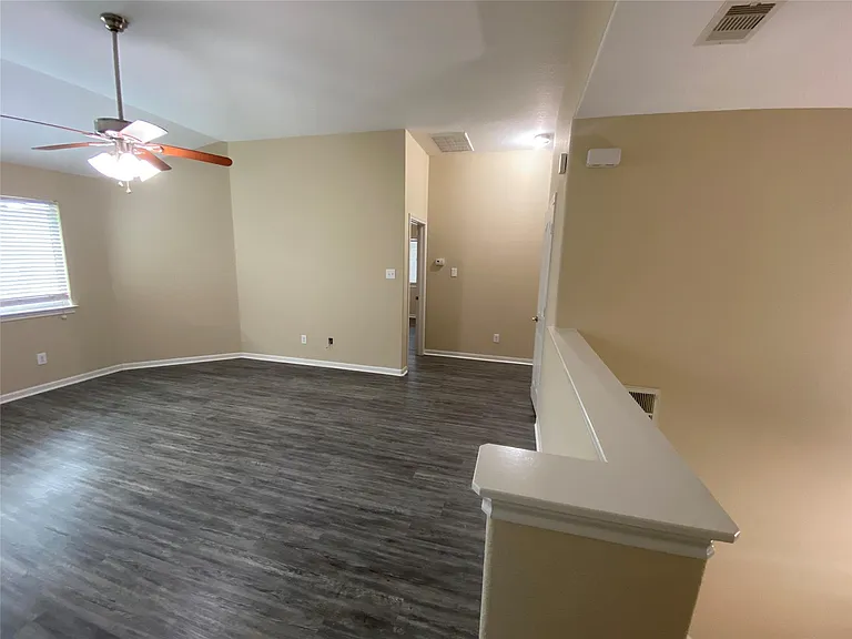 4903 Summer Ridge Dr — Photo 7